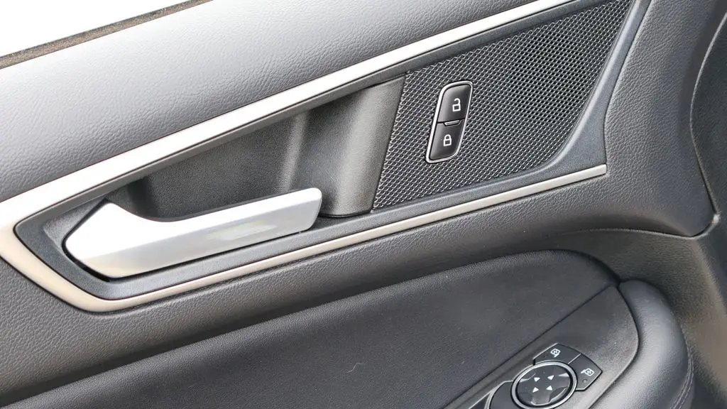 2023 Ford Edge ST-Line