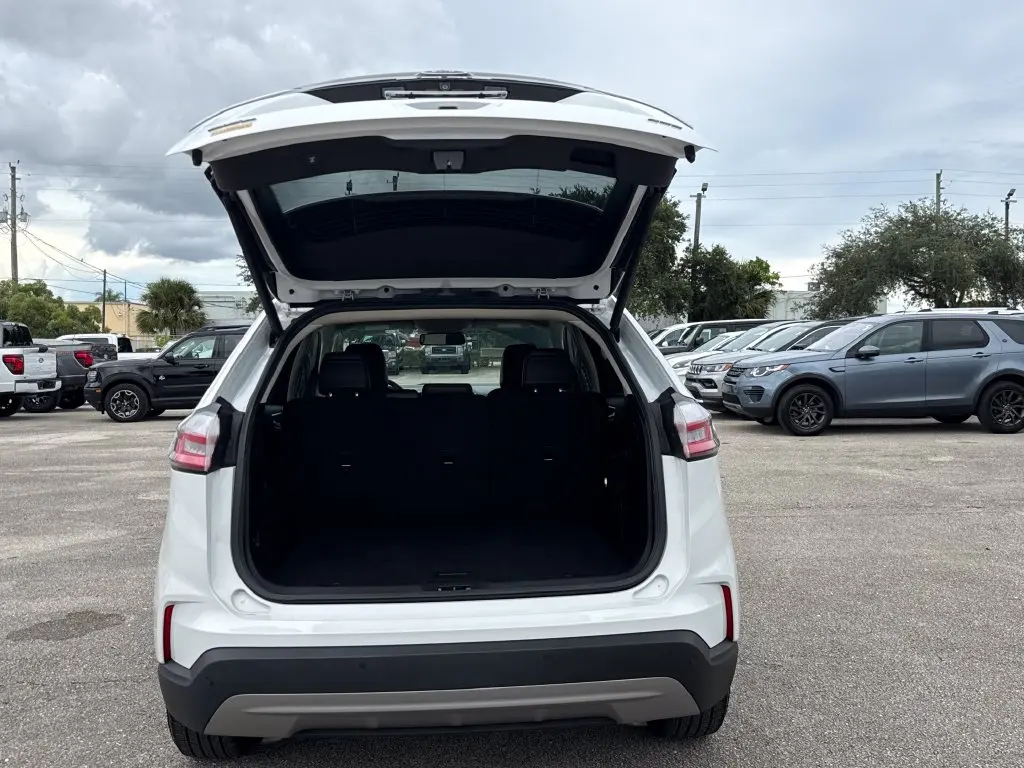 2023 Ford Edge - $24,900