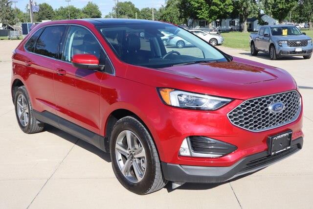 2023 Ford Edge - $27,990