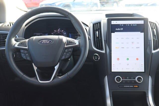 2023 Ford Edge - $27,990