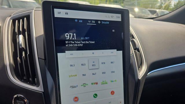2023 Ford Edge SEL