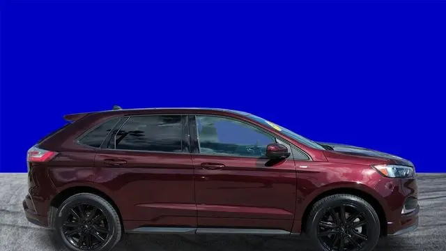 2023 Ford Edge ST-Line
