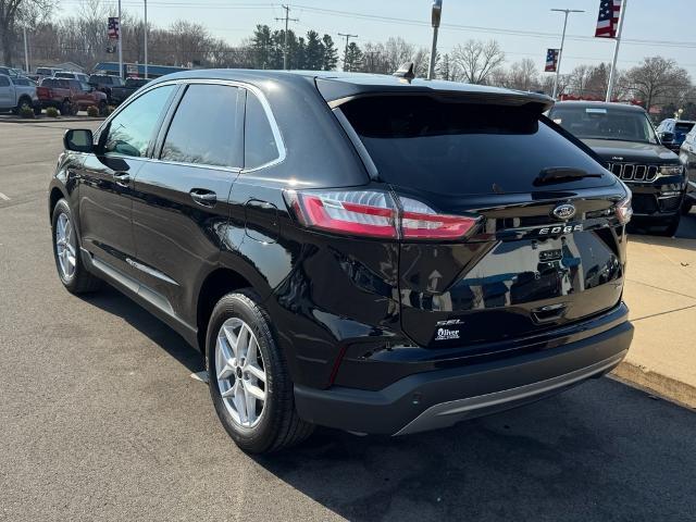 2023 Ford Edge - $27,413