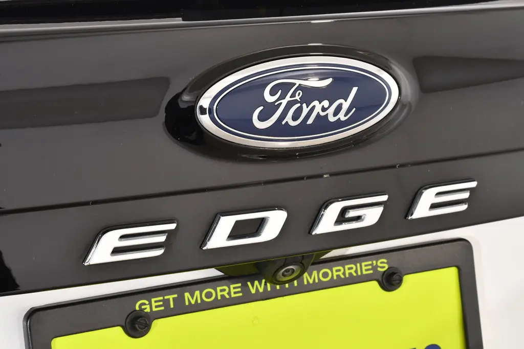 2023 Ford Edge - $25,955