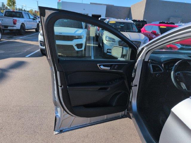 2023 Ford Edge - $25,304