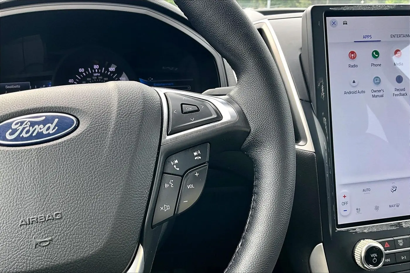 2023 Ford Edge - $21,900