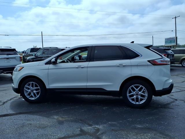2023 Ford Edge - $27,990