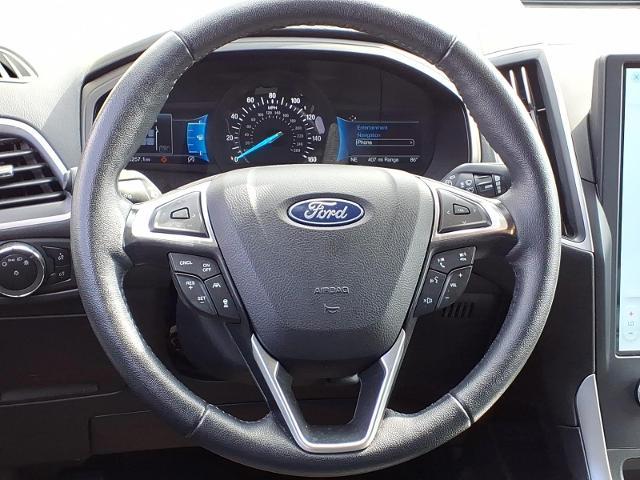 2023 Ford Edge - $27,990