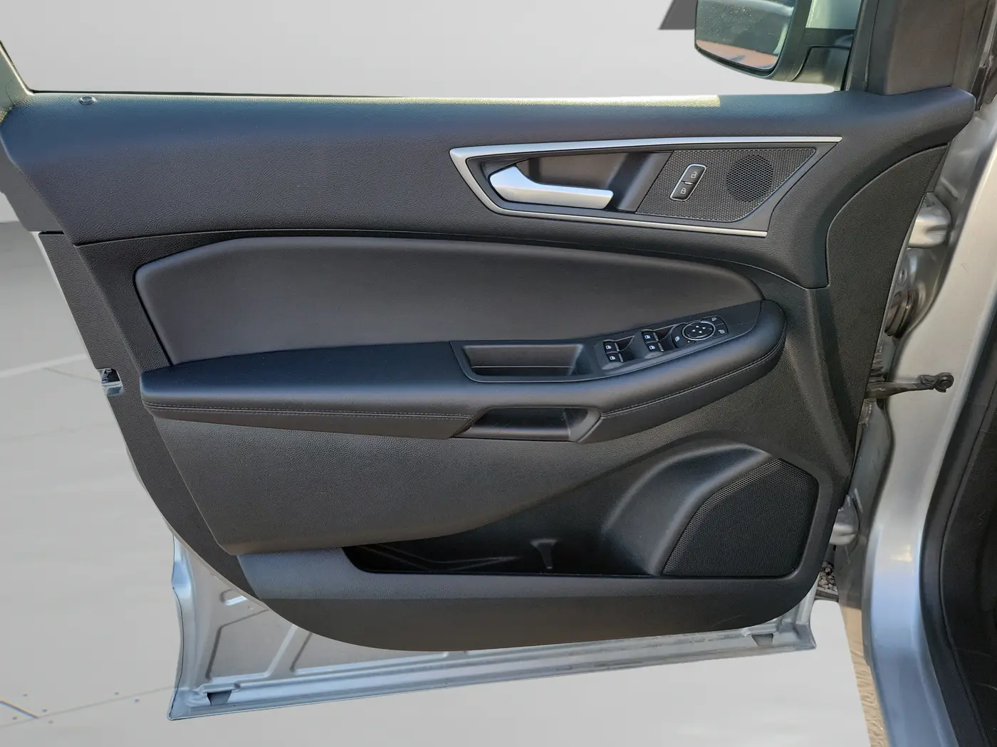 2024 Ford Edge - $25,562