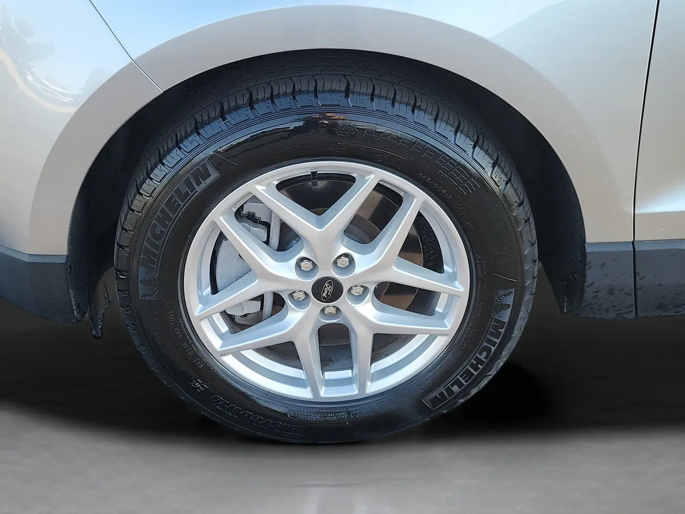 2024 Ford Edge - $25,562