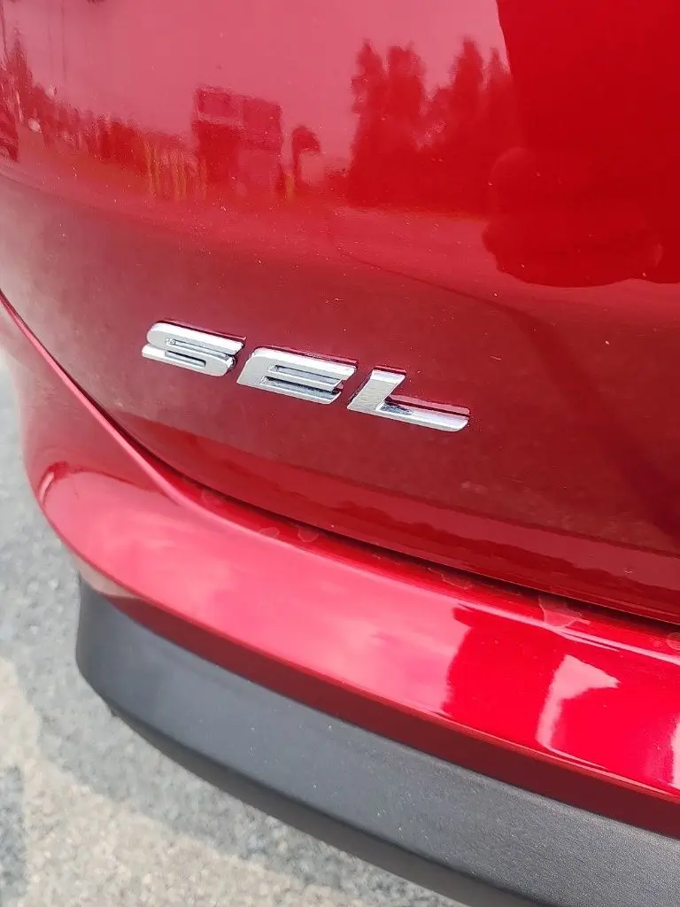 2024 Ford Edge - $28,995