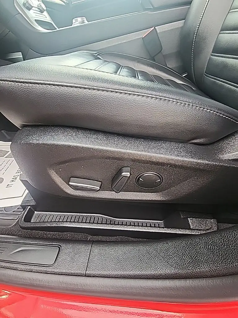 2024 Ford Edge - $28,995