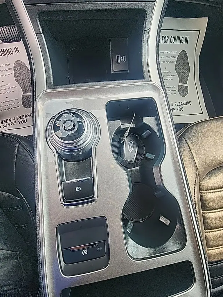 2024 Ford Edge - $28,995
