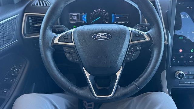 2024 Ford Edge ST-Line