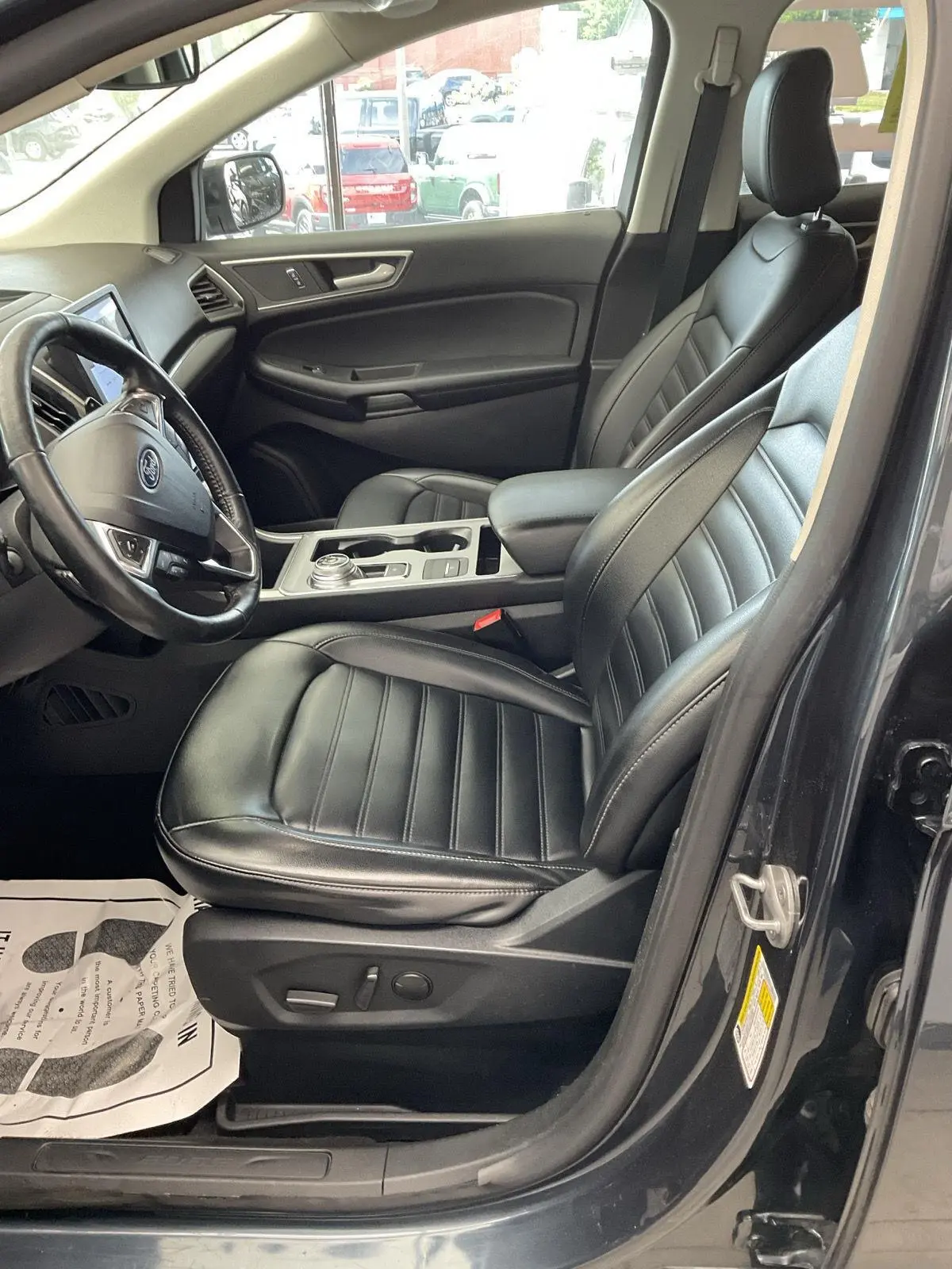2022 Ford Edge - $25,895