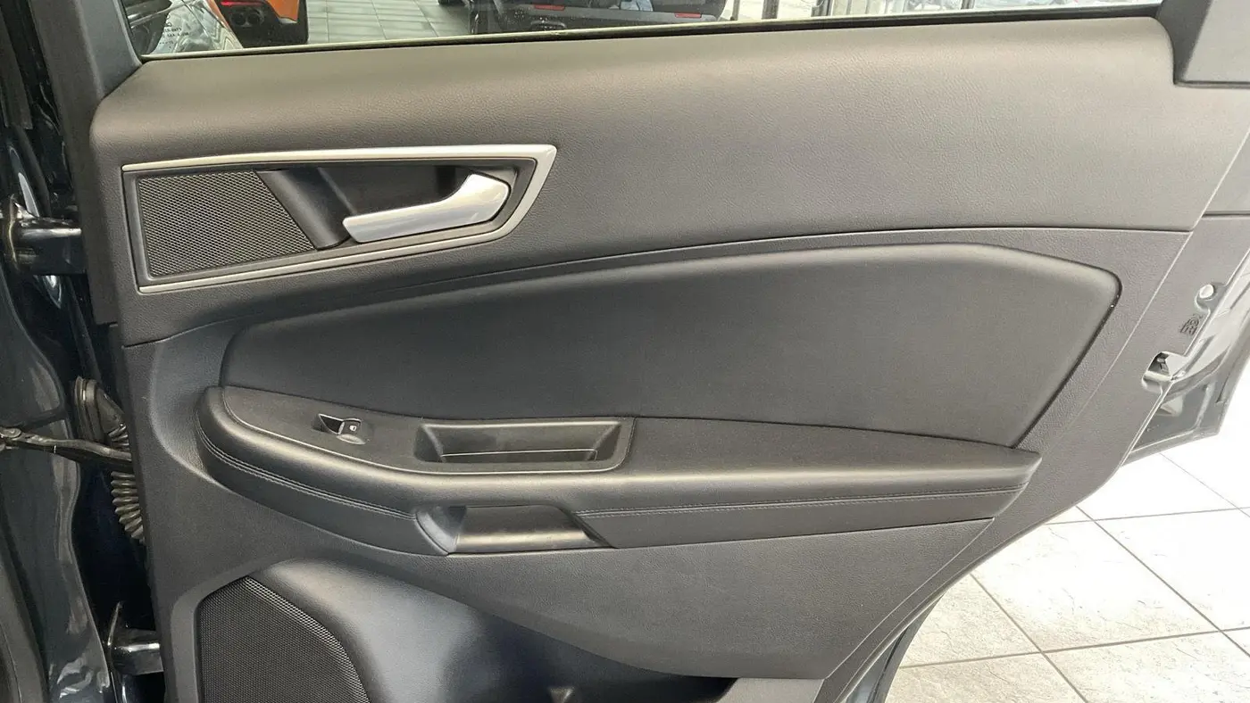 2022 Ford Edge ST-Line