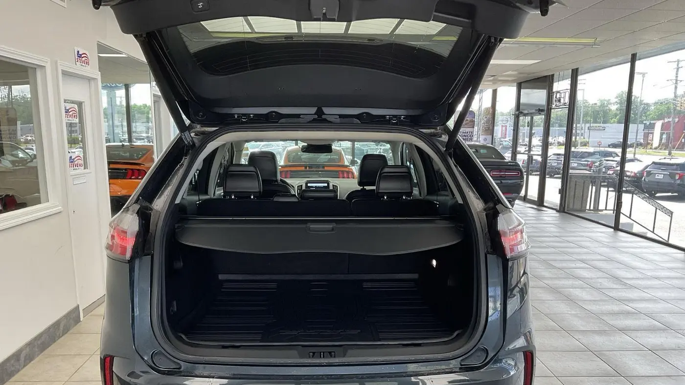 2022 Ford Edge ST-Line