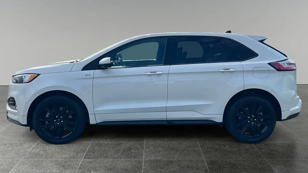 2022 Ford Edge ST-Line