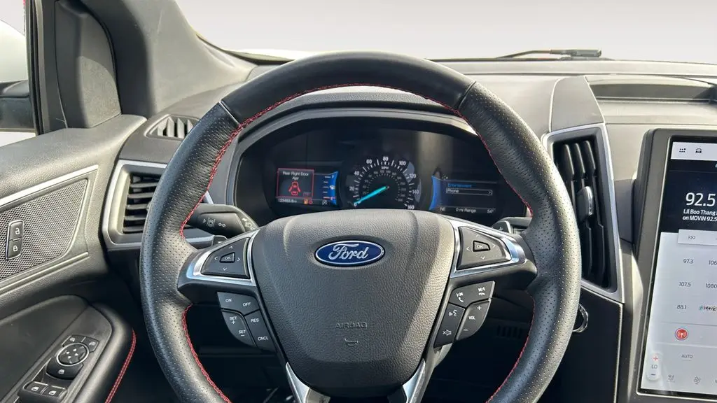 2022 Ford Edge ST-Line