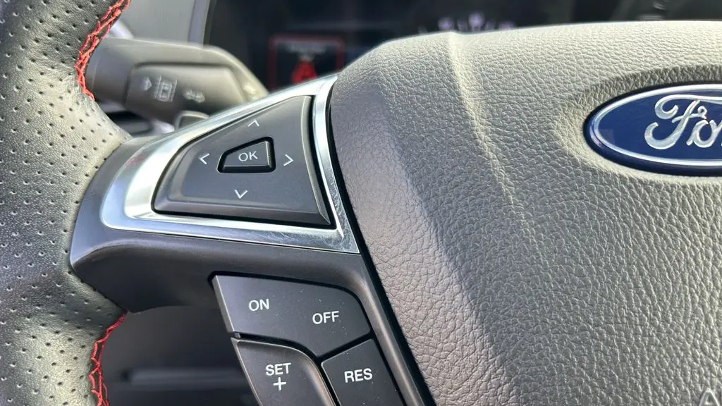 2022 Ford Edge ST-Line