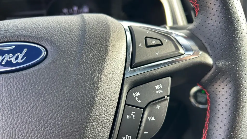 2022 Ford Edge ST-Line
