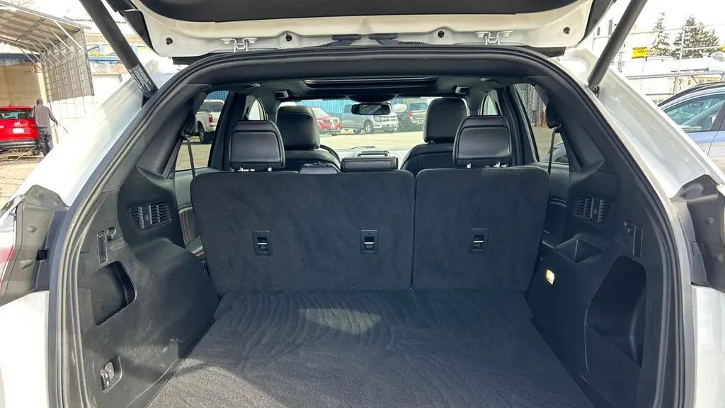 2022 Ford Edge ST-Line