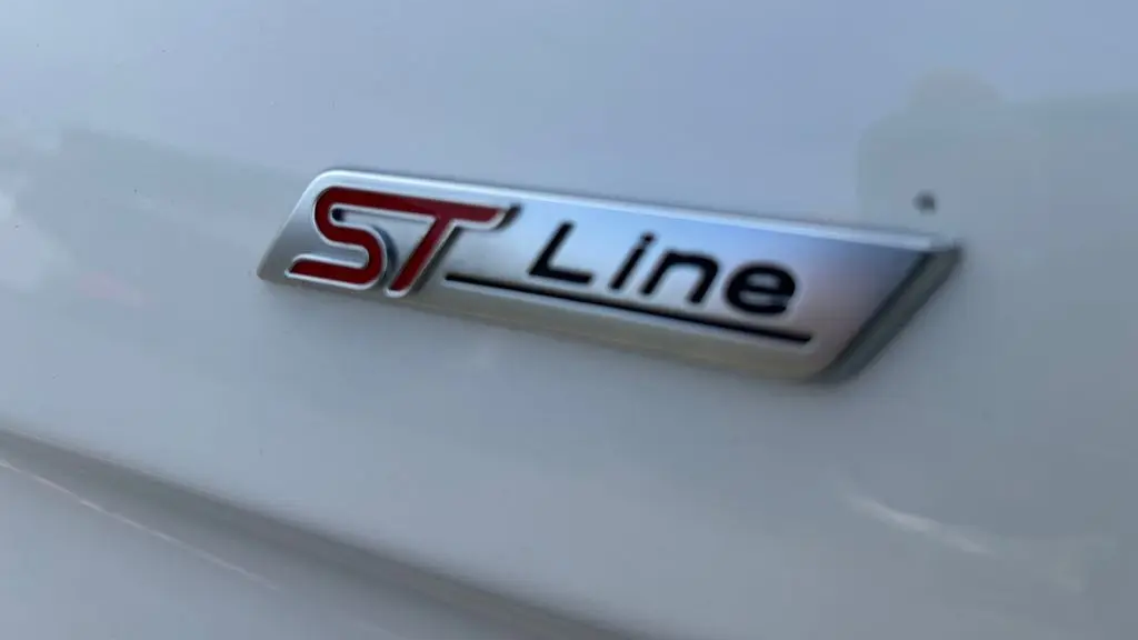 2022 Ford Edge ST-Line