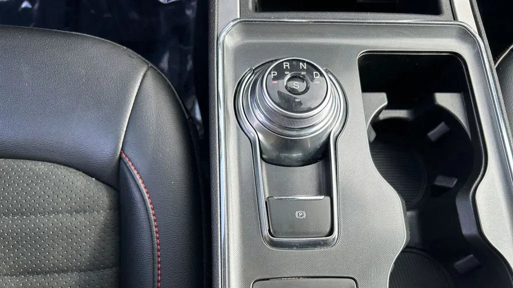 2022 Ford Edge ST-Line