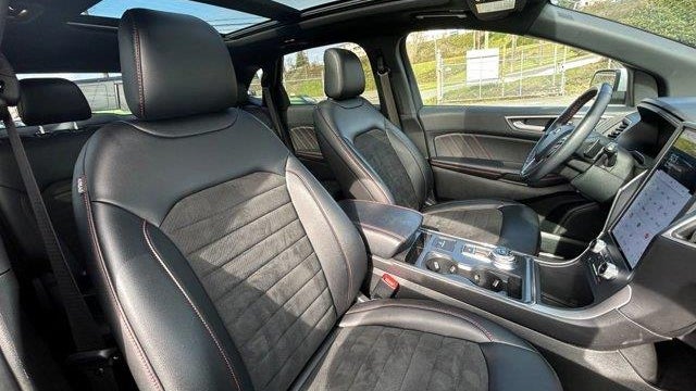 2022 Ford Edge ST-Line