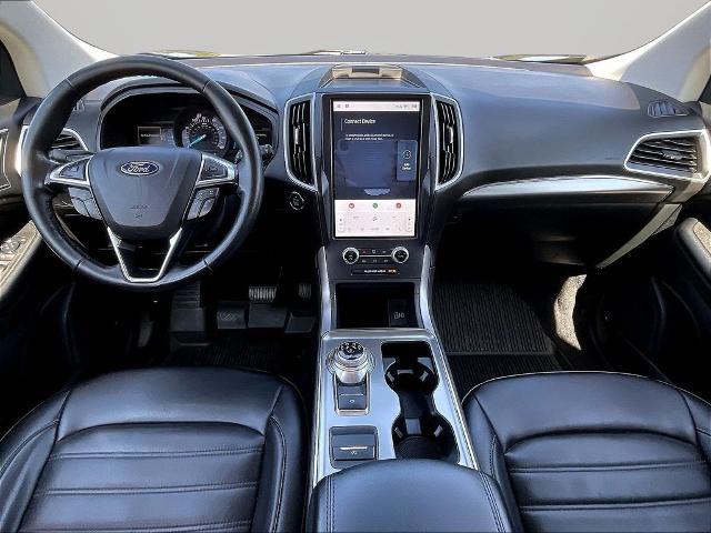 2022 Ford Edge - $15,999