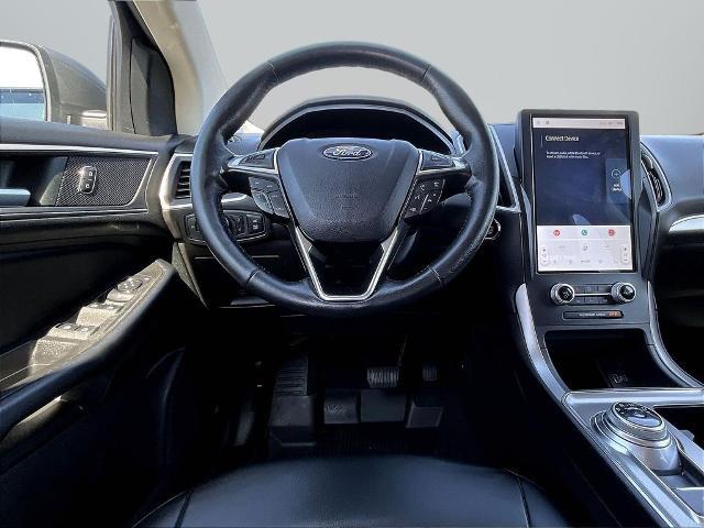 2022 Ford Edge - $15,999