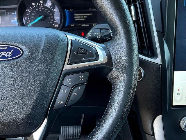 2022 Ford Edge - $15,999