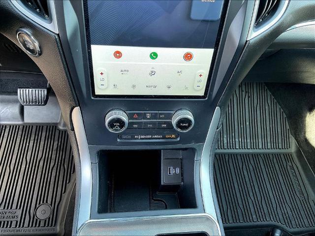 2022 Ford Edge - $15,999