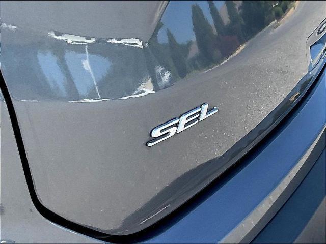 2022 Ford Edge - $15,999