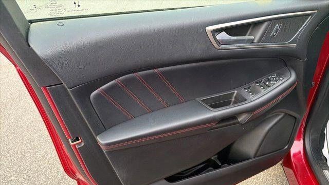 2022 Ford Edge ST-Line