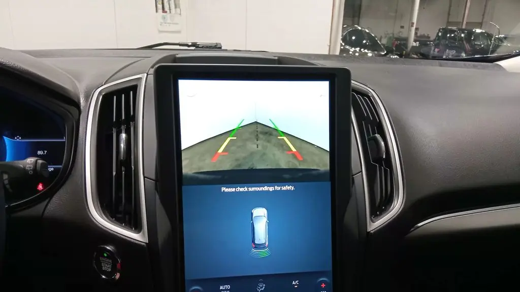 2022 Ford Edge ST-Line