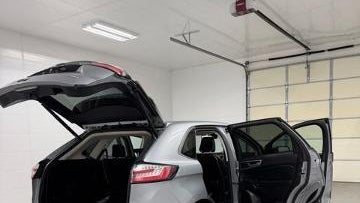2022 Ford Edge ST-Line