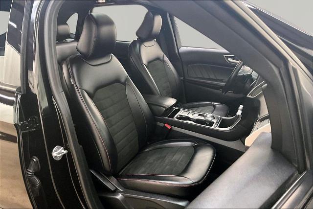2022 Ford Edge - $26,313