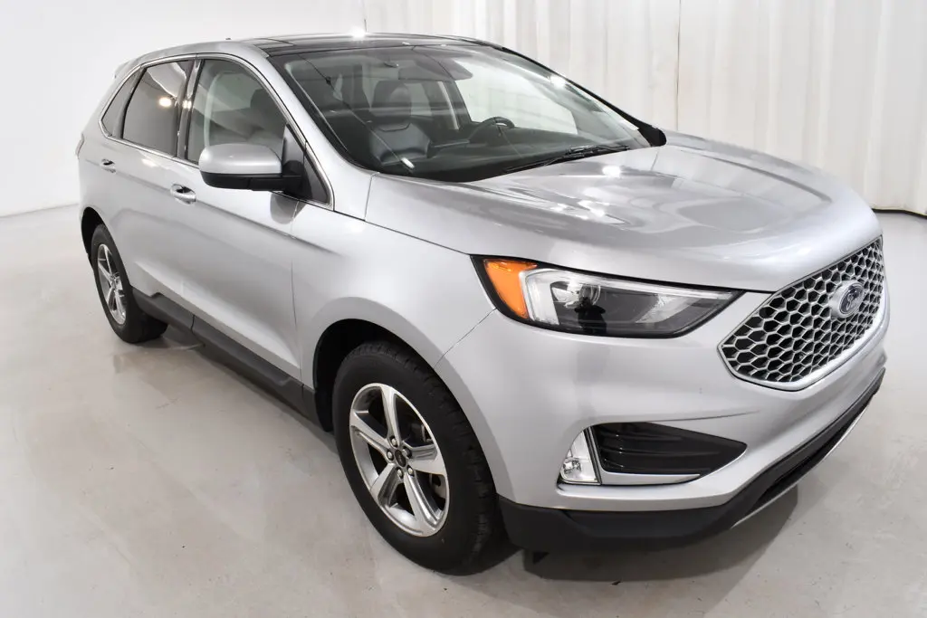 2023 Ford Edge - $27,455