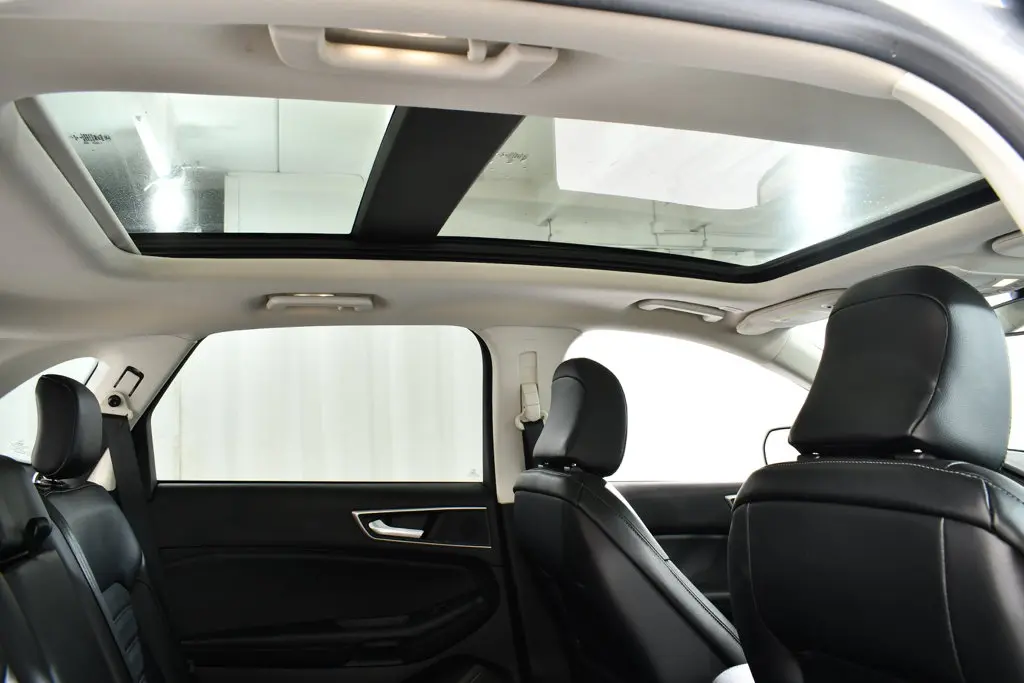 2023 Ford Edge - $27,455