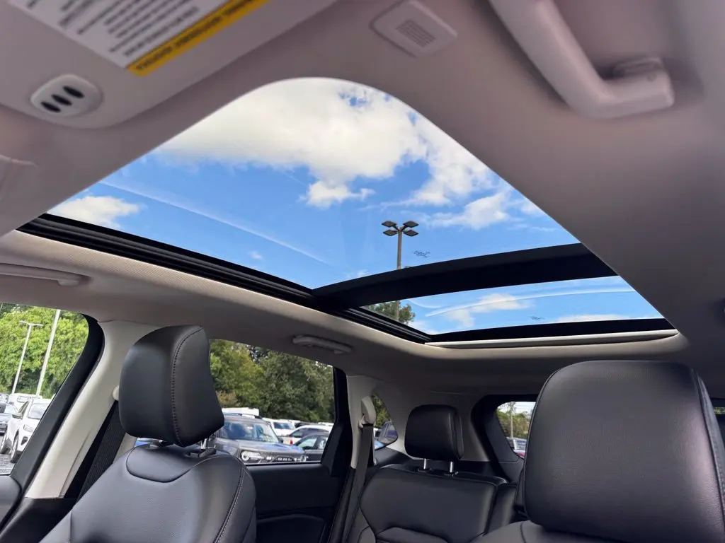2023 Ford Edge - $24,804