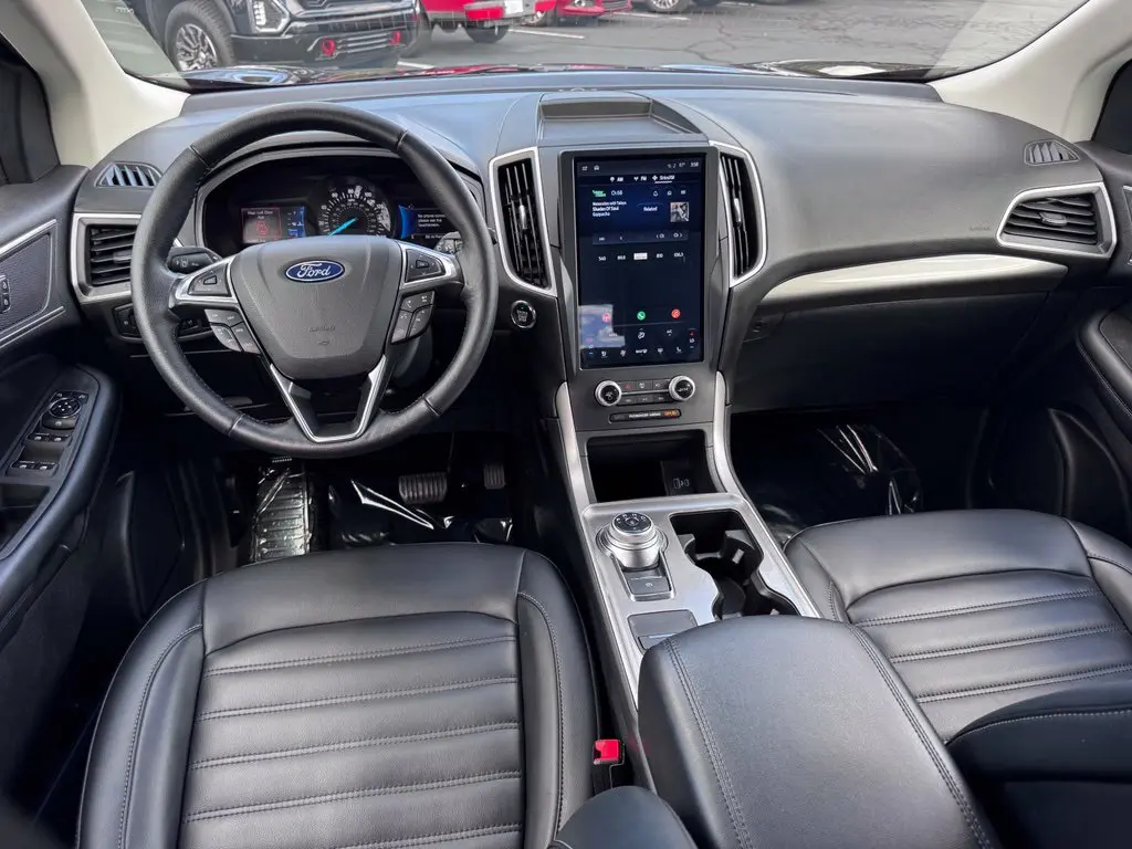 2023 Ford Edge - $24,804