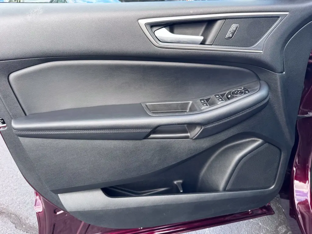 2023 Ford Edge - $24,804
