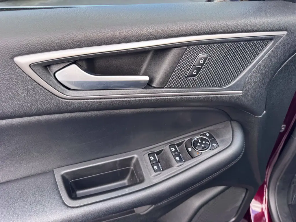 2023 Ford Edge - $24,804