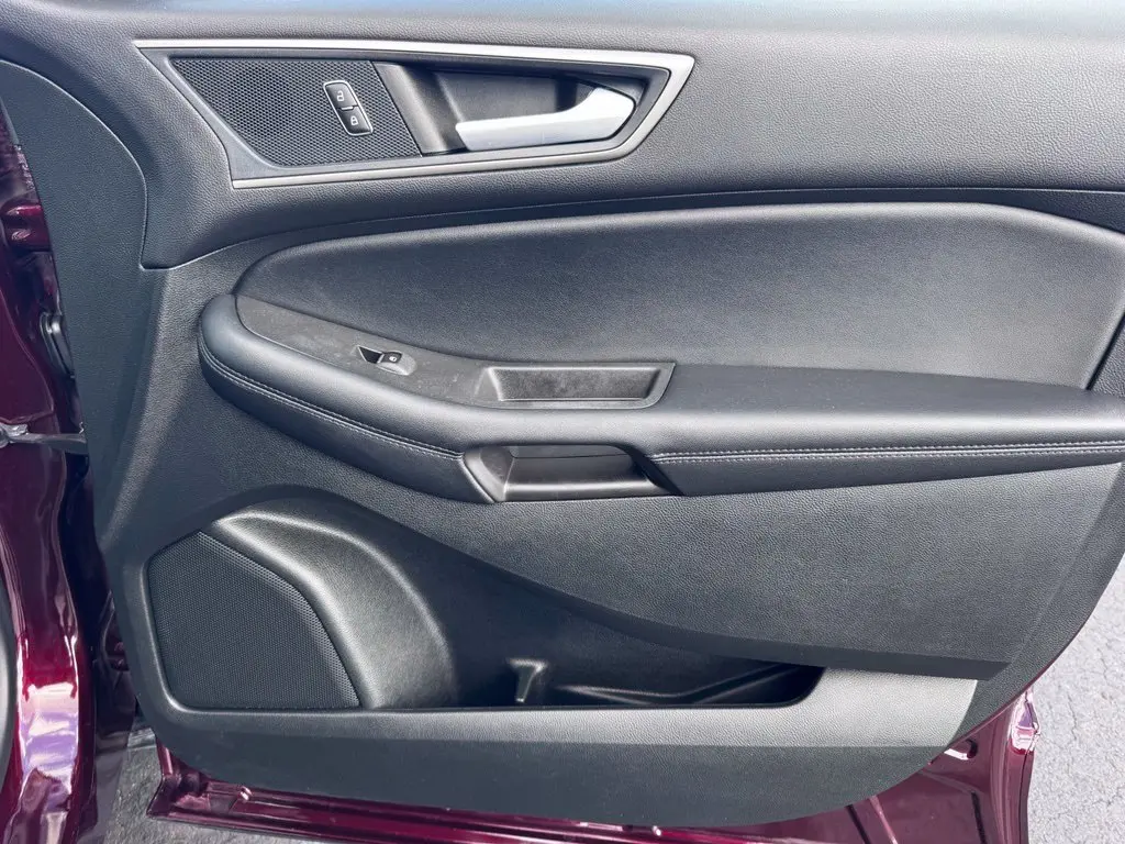 2023 Ford Edge - $24,804