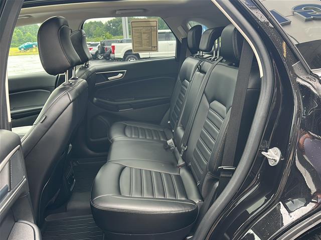2023 Ford Edge - $26,000