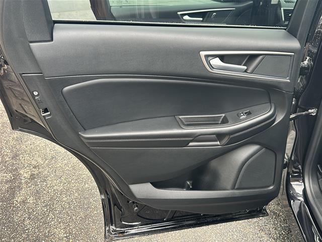 2023 Ford Edge - $26,000