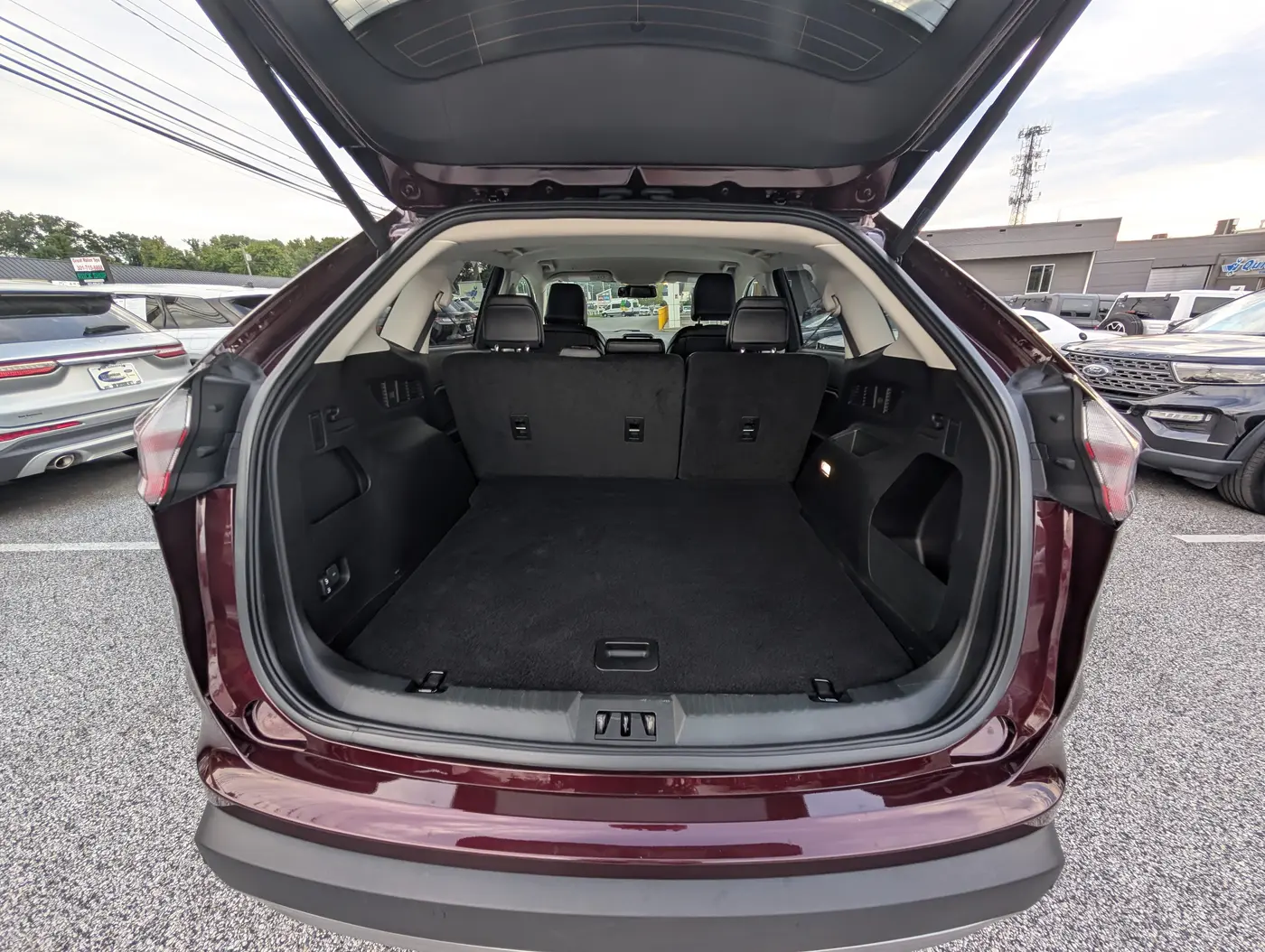 2024 Ford Edge - $27,000
