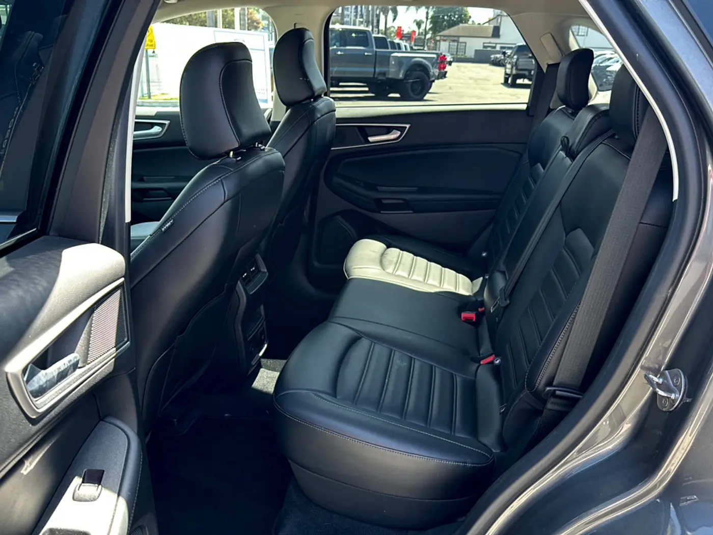 2024 Ford Edge