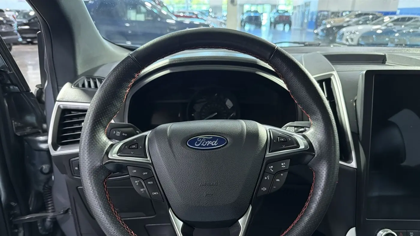 2024 Ford Edge ST-Line